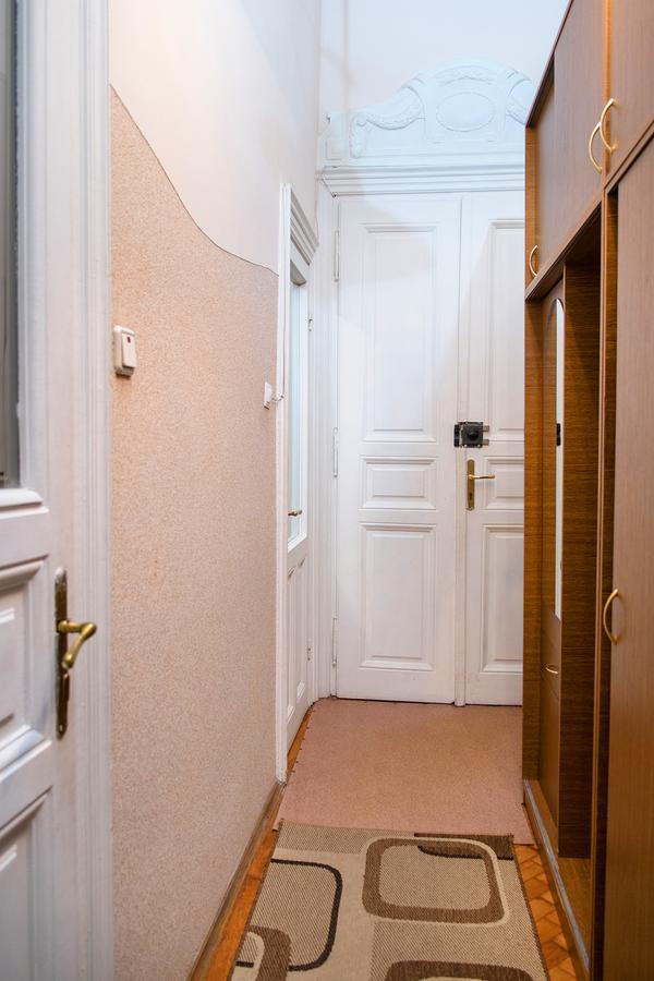 Apartments City Lviv Exterior photo